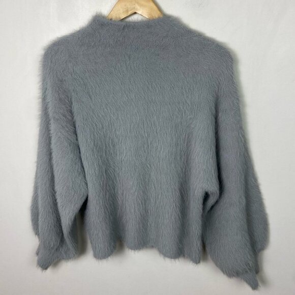 NWT Line and Dot Fuzzy Adler Sweater Grey‎ Heather Grey Size Large New With Tags - Picture 13 of 15